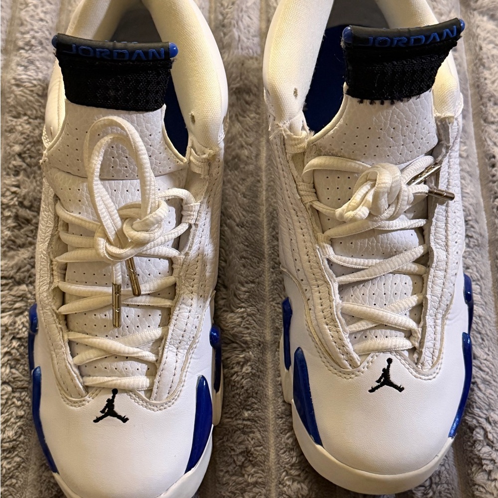 Jordan Kids Sneakers in White and Blue